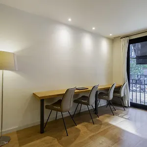 Ola Living Diagonal Apartament Barcelona