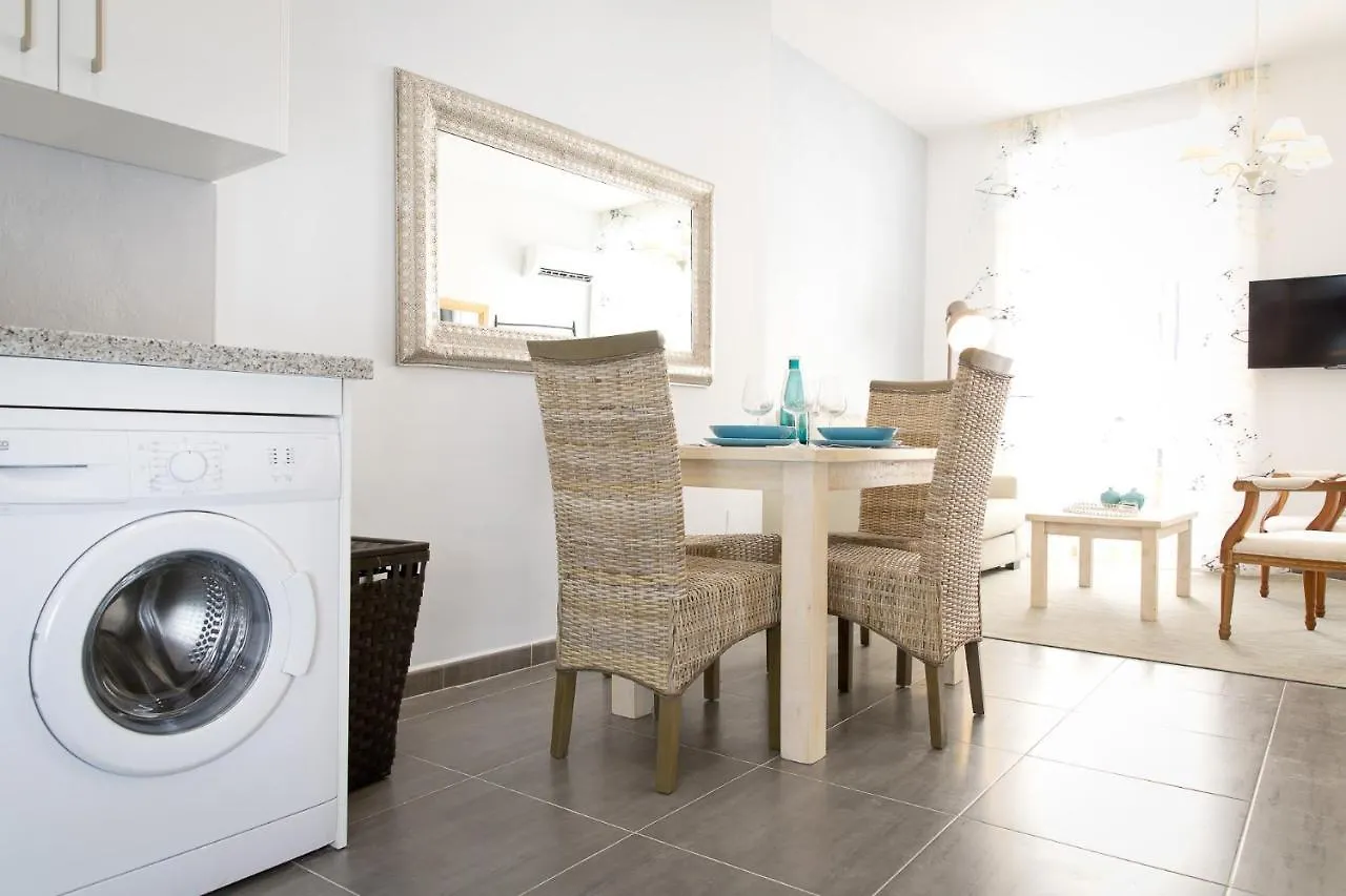 Apartments Holidays2Malaga City Center